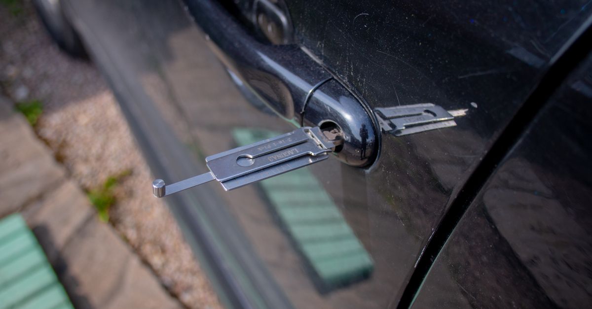 What It Costs to Replace a Lost Car Key in NJ — Chris Locksmith NJ