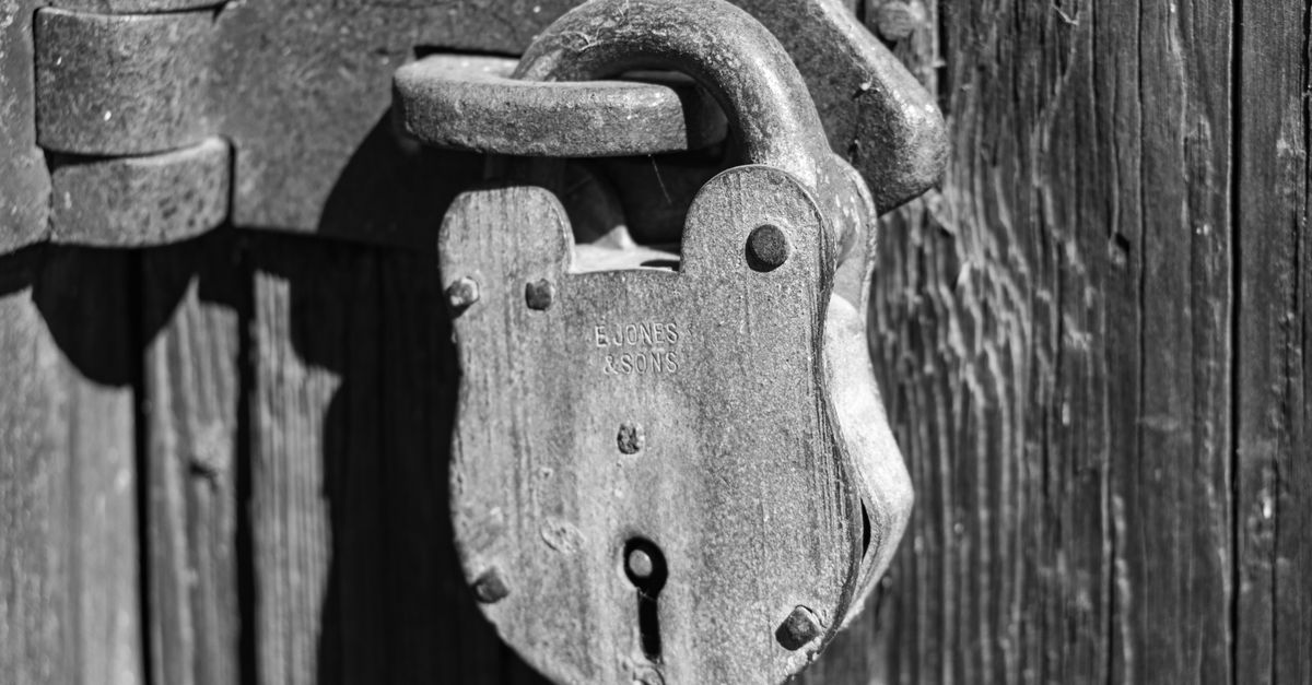 Mortise Lock vs. Cylindrical Lock: Why Older Mansfield Homes Have Them — Chris Locksmith NJ